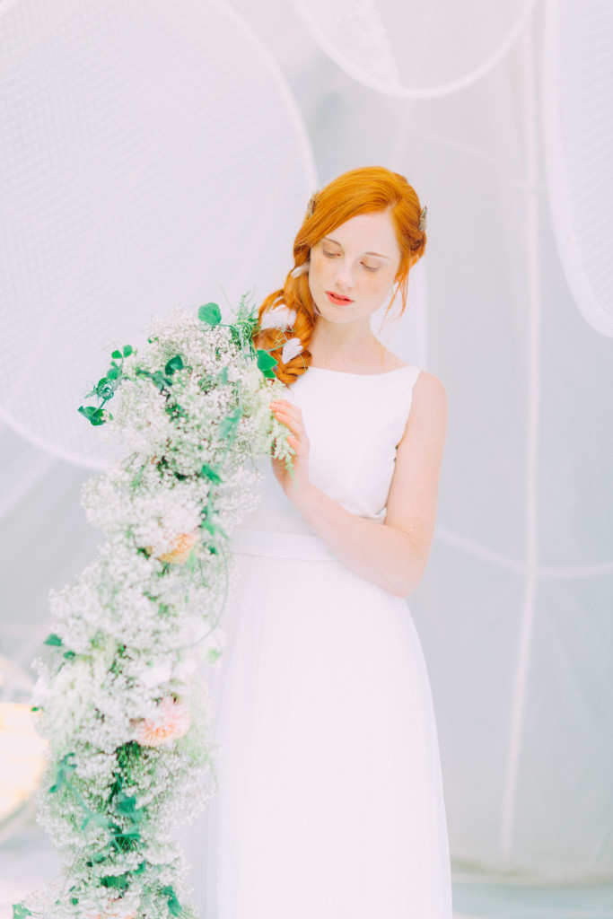 Noni Brautkleid Federleicht