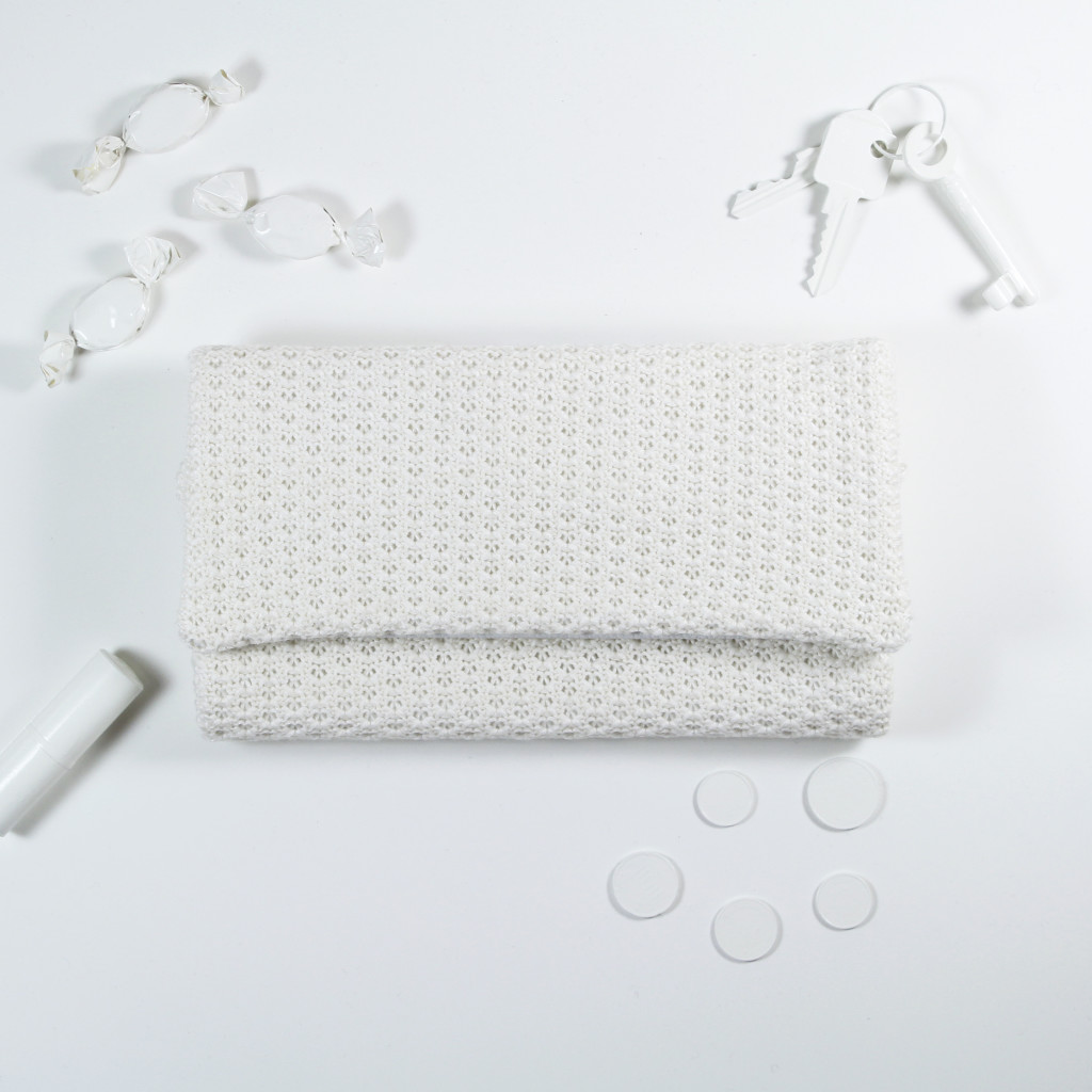 weiße Tasche für eine Braut